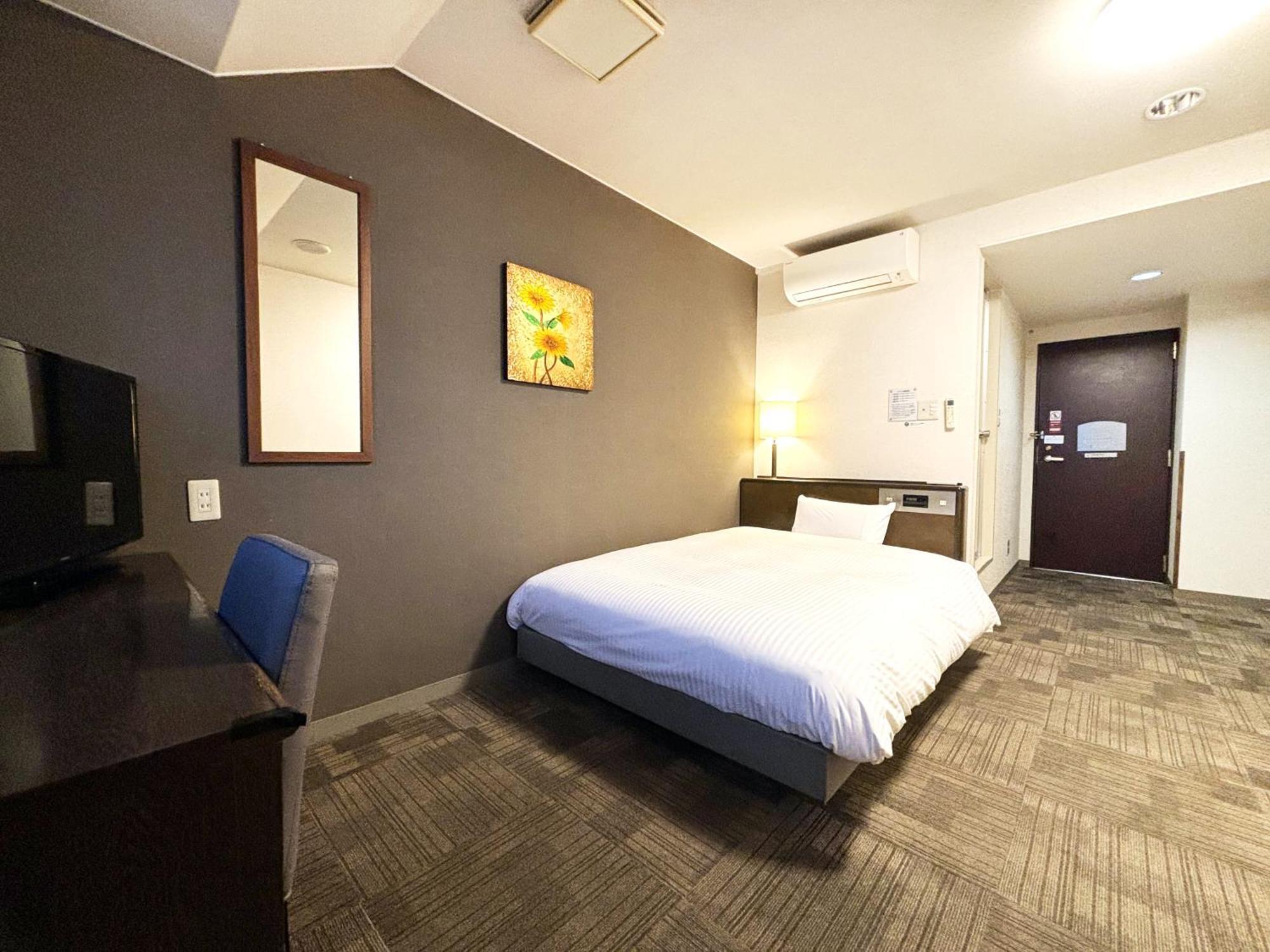 Hotel Route-Inn Ageo Bagian luar foto