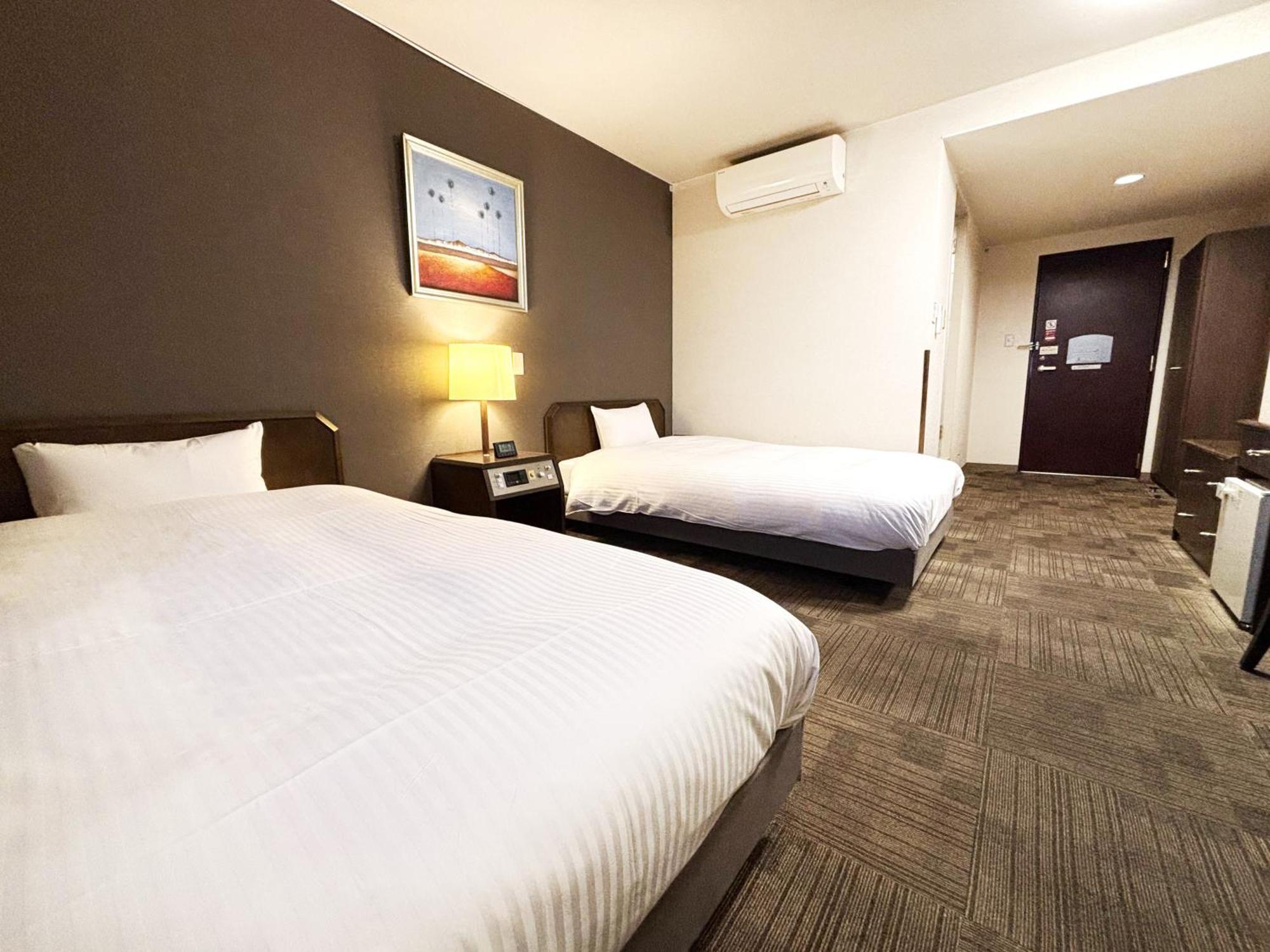 Hotel Route-Inn Ageo Bagian luar foto