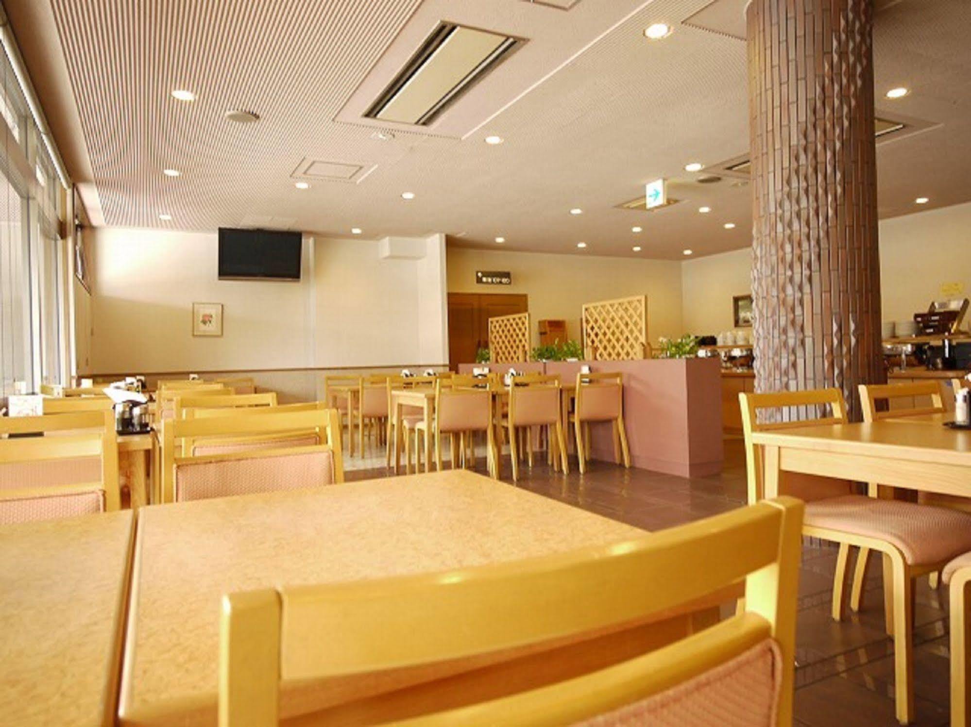 Hotel Route-Inn Ageo Bagian luar foto